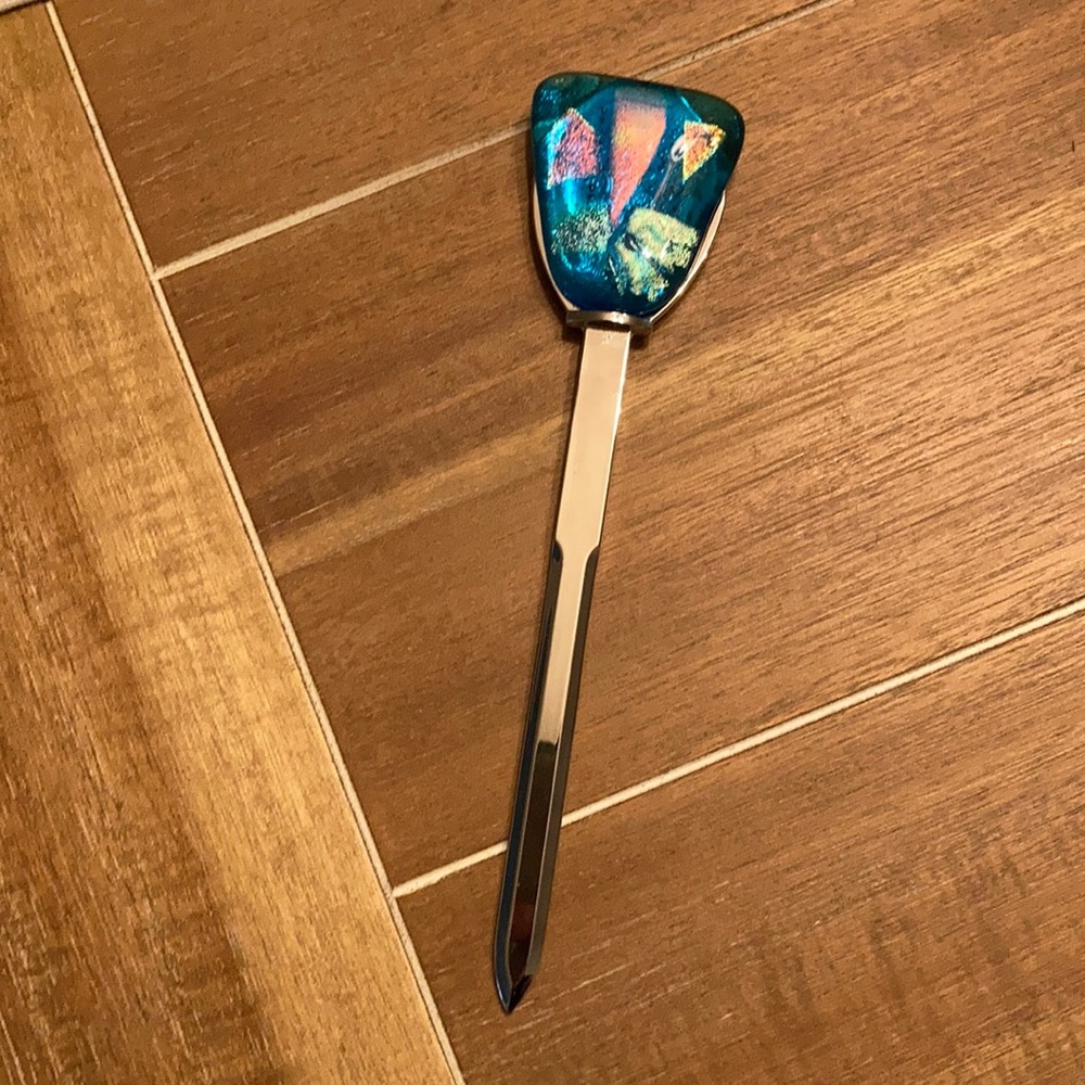 Artistic letter opener